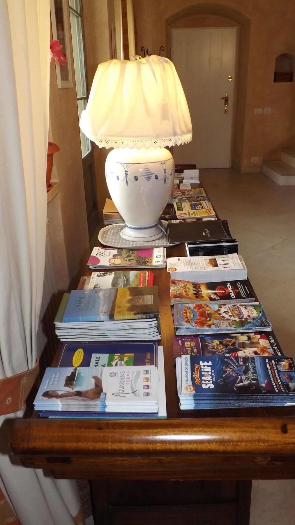 Garni Del Gardoncino Bed & Breakfast Manerba del Garda Ngoại thất bức ảnh
