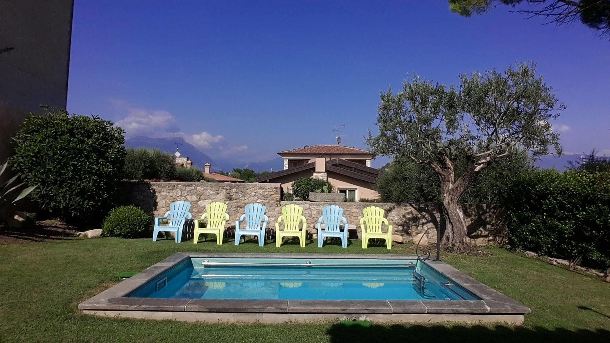 Garni Del Gardoncino Bed & Breakfast Manerba del Garda Ngoại thất bức ảnh