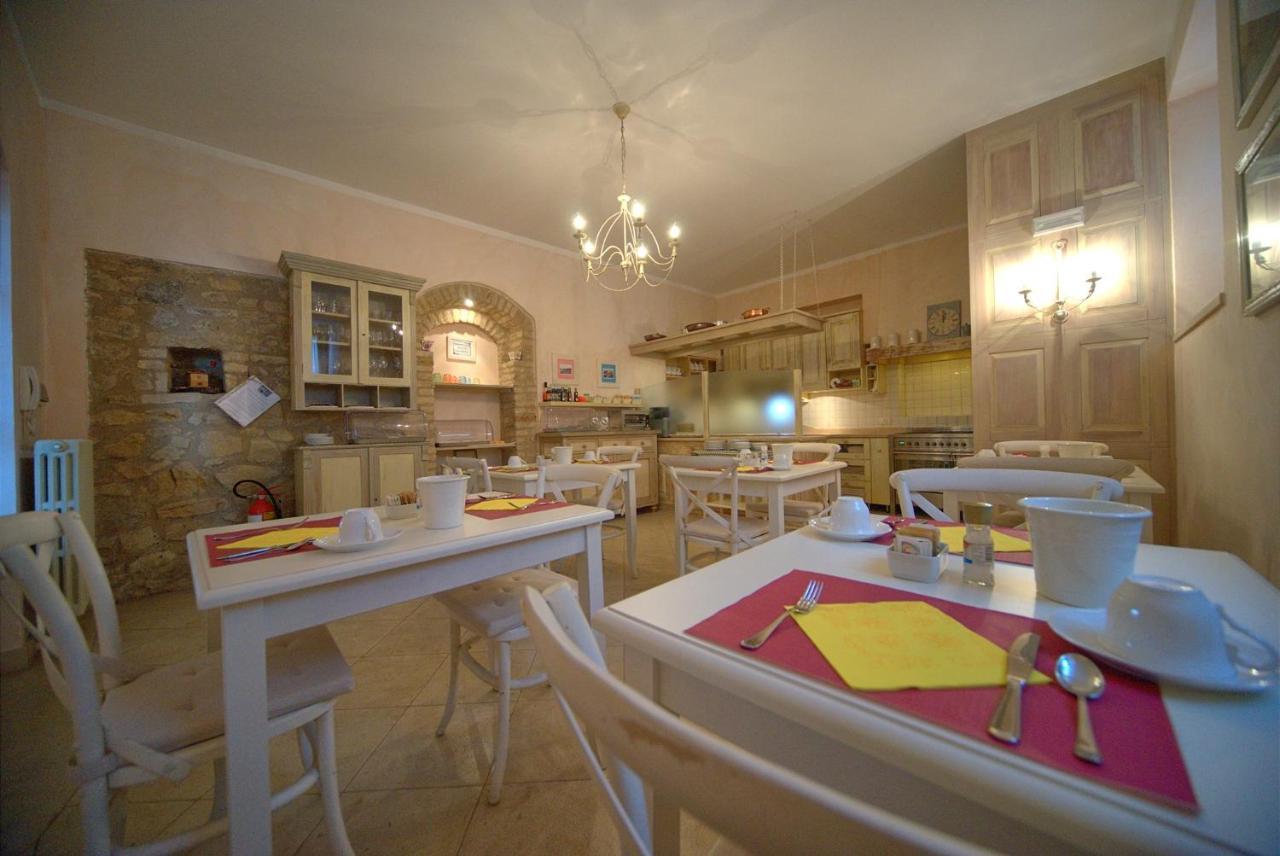 Garni Del Gardoncino Bed & Breakfast Manerba del Garda Ngoại thất bức ảnh